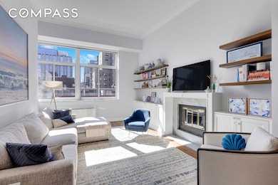 Gramercy Park Habitat unit PHF, New York, NY 10010 - photo 3