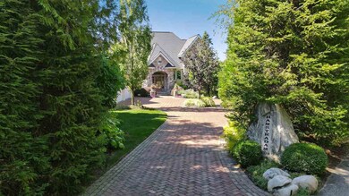 7655 Oyster Bay Dr unit 15, Charlevoix, MI 49720 - photo 3