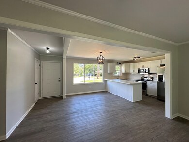 Dining Room/ Kitchen