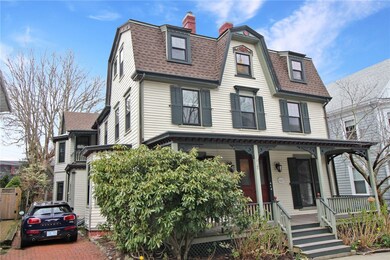 7 Bull St unit 2, Newport, RI 02840 - photo 2