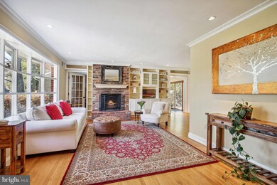 6306 Waterway Dr, Falls Church, VA 22044 - photo 6