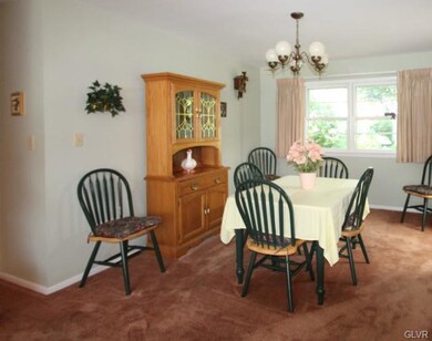 6195 Fairway Ln, Allentown, PA 18106 - photo 5