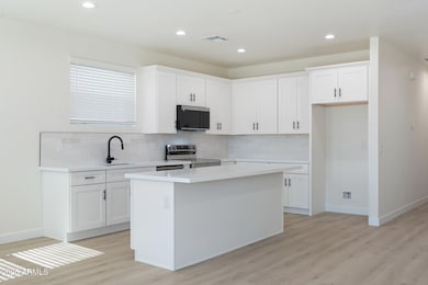 11-web-or-mls-DSC04087 - Copy