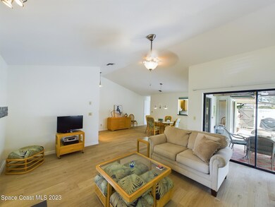 6203 S Mirror Lake Dr unit 10, Sebastian, FL 32958 - photo 6