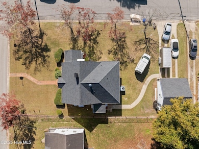 1500 Pollock St, Kinston, NC 28501 - photo 4