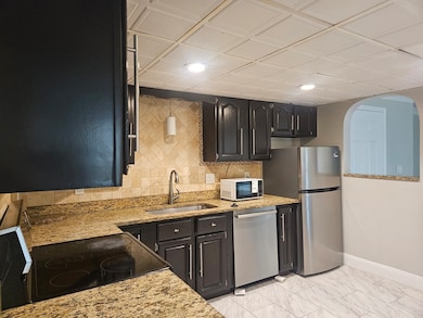 10 Shadowbrook Ln unit 19, Milford, MA 01757 - photo 2