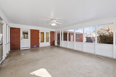 screened porch