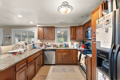 523 Chamberlain Hill Rd, Higganum, CT 06441 - photo 7