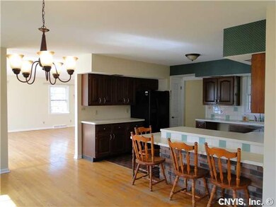 Cafeteria/Kitchen