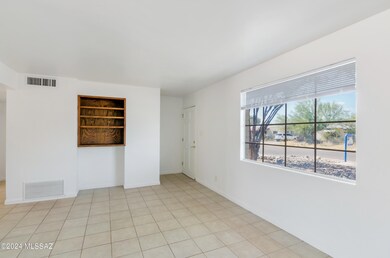 4402 E 16th St, Tucson, AZ 85711 - photo 5