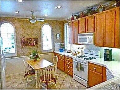 Spacious kitchen with nook and plenty of counter a