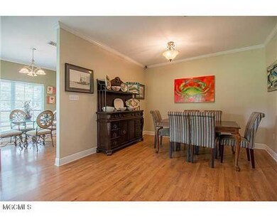 Formal Dining