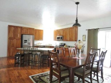 Kitchen. Open floor plan