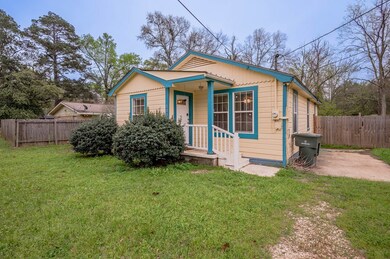 1607 Virginia Ave, Nacogdoches, TX 75964 - photo 2