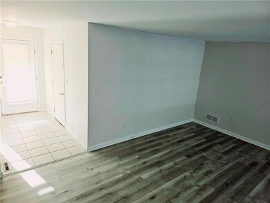 1387 Mohr Cir, Macungie, PA 18062 - photo 4