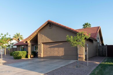 5839 E Ellis St, Mesa, AZ 85205 - photo 2