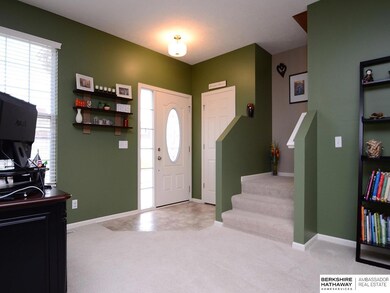 2411 Quartz Dr, Papillion, NE 68046 - photo 4