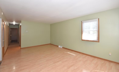 1418 Bryn Mawr Ave, Mount Pleasant, WI 53403 - photo 6