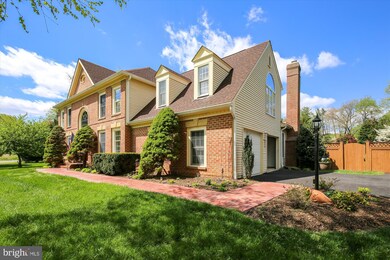 2886 Macao Dr, Herndon, VA 20171 - photo 5