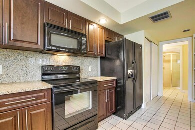8111 Northboro Ct Unit D Lake-print-021-