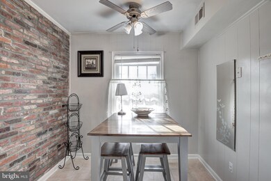 8370 Forrester Blvd unit 477, Springfield, VA 22152 - photo 2