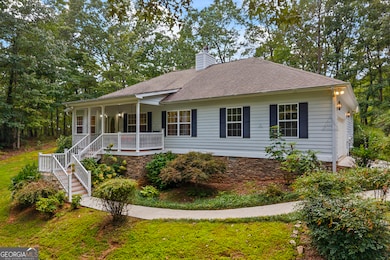 451 Spring Crest Rd, Cleveland, GA 30528 - photo 2