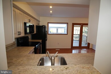 3830 Swan House Ct, Burtonsville, MD 20866 - photo 6