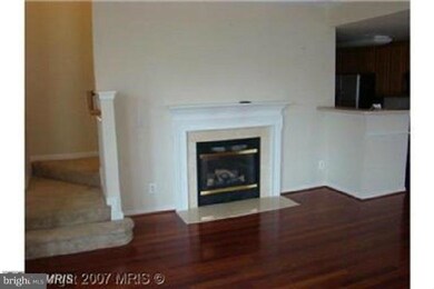 7747 Milford Haven Dr unit 47B, Lorton, VA 22079 - photo 3