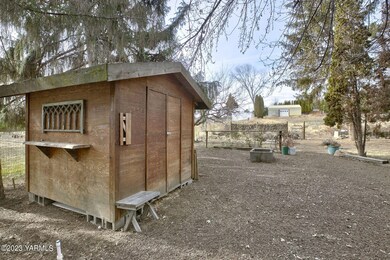 7-web-or-mls-230210_Hanson_82ave_Yakima_
