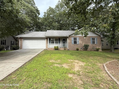 131 Cromwell Ln, Crossville, TN 38558 - photo 2