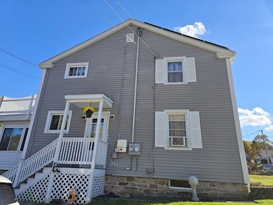 13 Park Ave, Webster, MA 01570 - photo 4