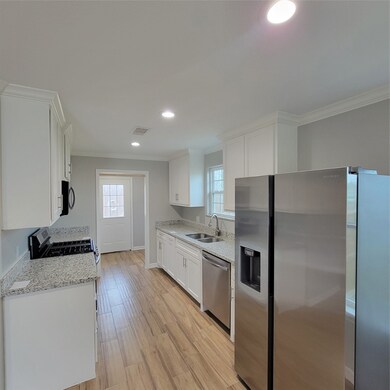 109 Elmer St, Brazoria, TX 77422 - photo 6