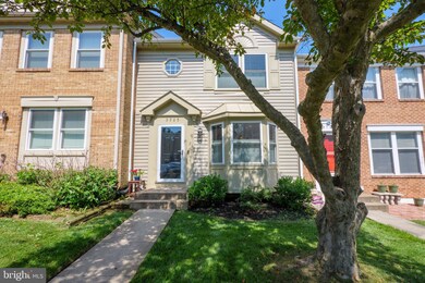 3725 Mazewood Ln, Fairfax, VA 22033 - photo 2