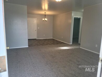 1013 21st Ave E, Jerome, ID 83338 - photo 4