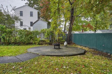 102 Hillcrest Rd, Dracut, MA 01826 - photo 4