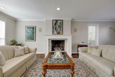 10327 Lynbrook Hollow St, Houston, TX 77042 - photo 7