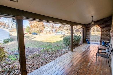 1406 Northfield Park Blvd, Warrensburg, MO 64093 - photo 5