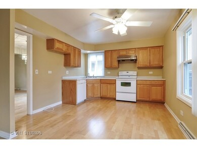 1708 Warbler Dr, Naperville, IL 60565 - photo 4