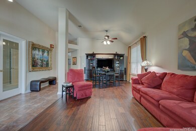 10617 Black Horse, Helotes, TX 78023 - photo 2