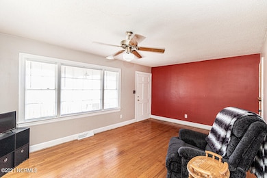 7114 Shallingtons Mill Rd, MacClesfield, NC 27852 - photo 6