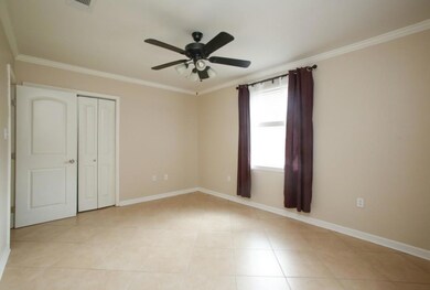 Bedroom 2 - view 2