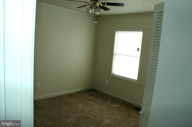 1210 S West St, Culpeper, VA 22701 - photo 4