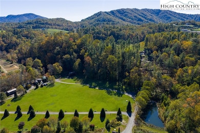 239 Ginger Cir, Newland, NC 28657 - photo 4