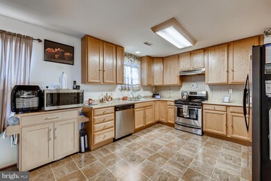 3202A Saint Lukes Ln, Baltimore, MD 21207 - photo 6