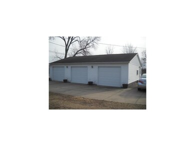 Garage.