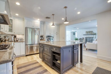 35 Dartmouth Rd, Cos Cob, CT 06807 - photo 6