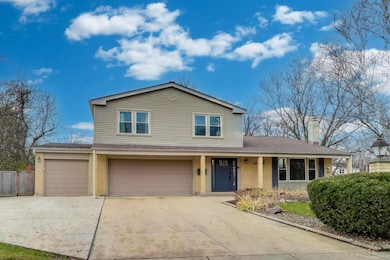 3537 Maple Leaf Dr, Glenview, IL 60026 - photo 2