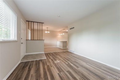 301 Imperial Dr, Hazelwood, MO 63042 - photo 4