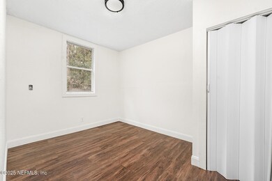 1035 Odessa Dr E, Jacksonville, FL 32254 - photo 4