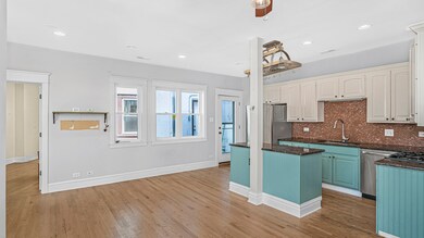 3327 N Lincoln Ave unit 3, Chicago, IL 60657 - photo 4